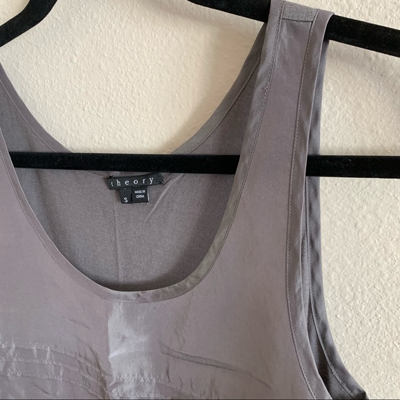 Theory silk sleeveless shirt - Picture 2 of 10